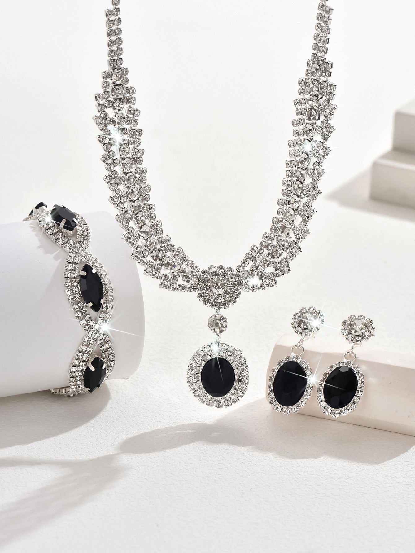Retro Crystal Zircon Geometric Jewelry Set