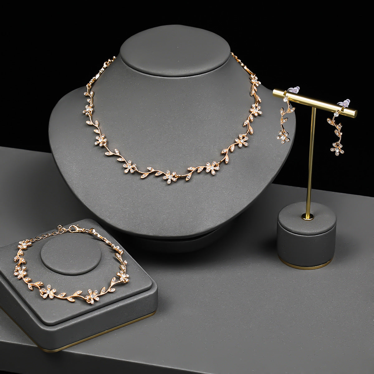 Leaf Necklace and Ear ring Set